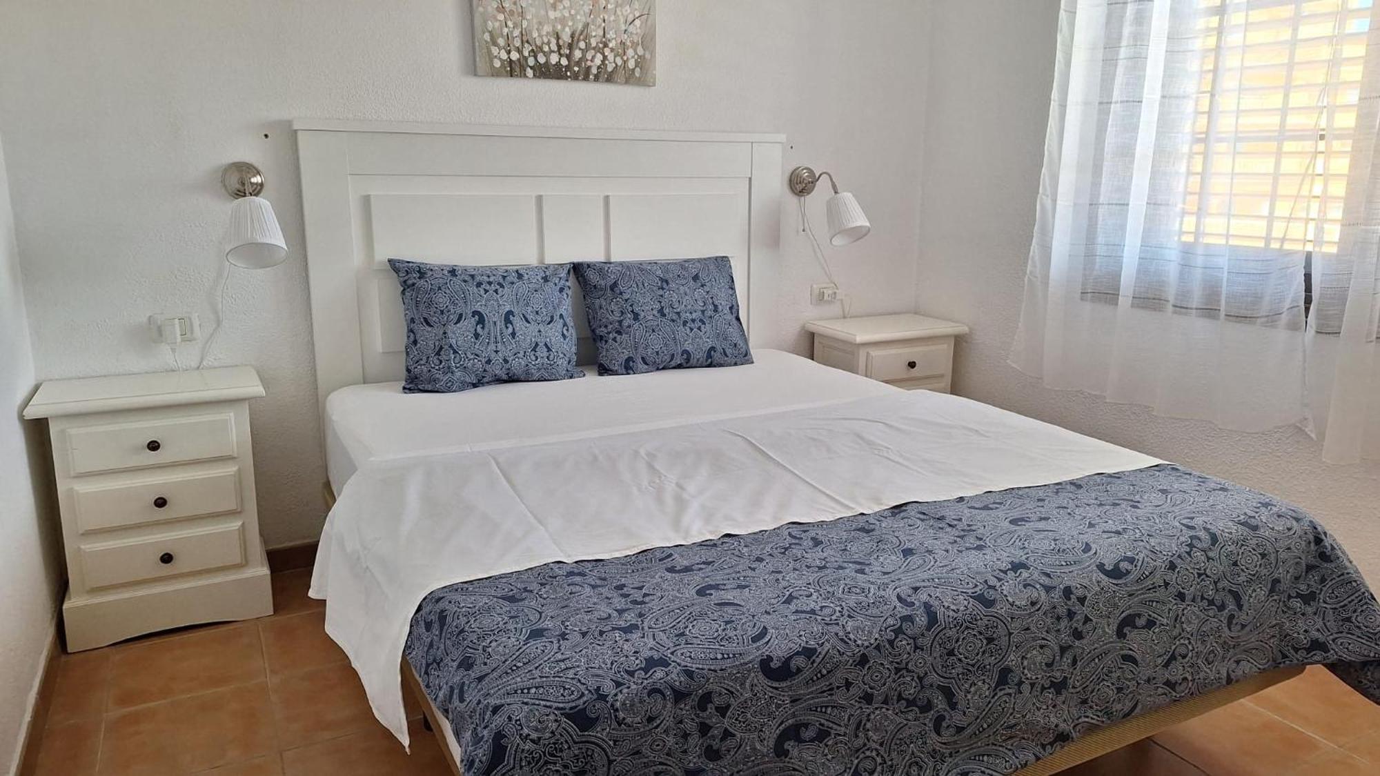 Ocean Breeze Albatros Apartment San Miguel de Abona Exterior photo
